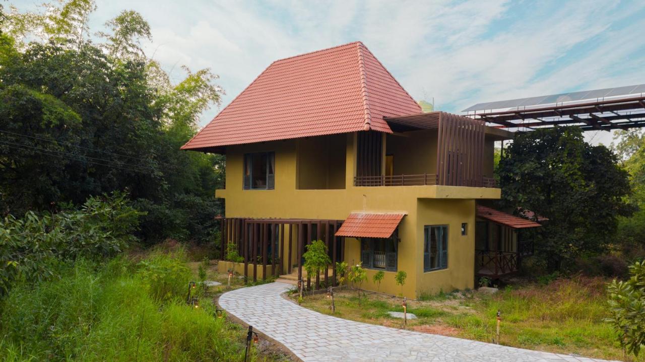Vannraj Resort And Spa Khawāsa Esterno foto